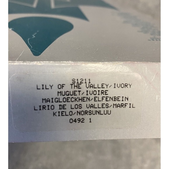 Partylite Vintage Lily Of The Valley/ivory 12" Dinner Candles 6 In Set - Picture 3 of 7